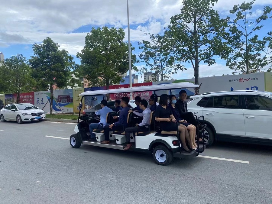 珠海楼盘唐家公馆售楼部看房车(图3)